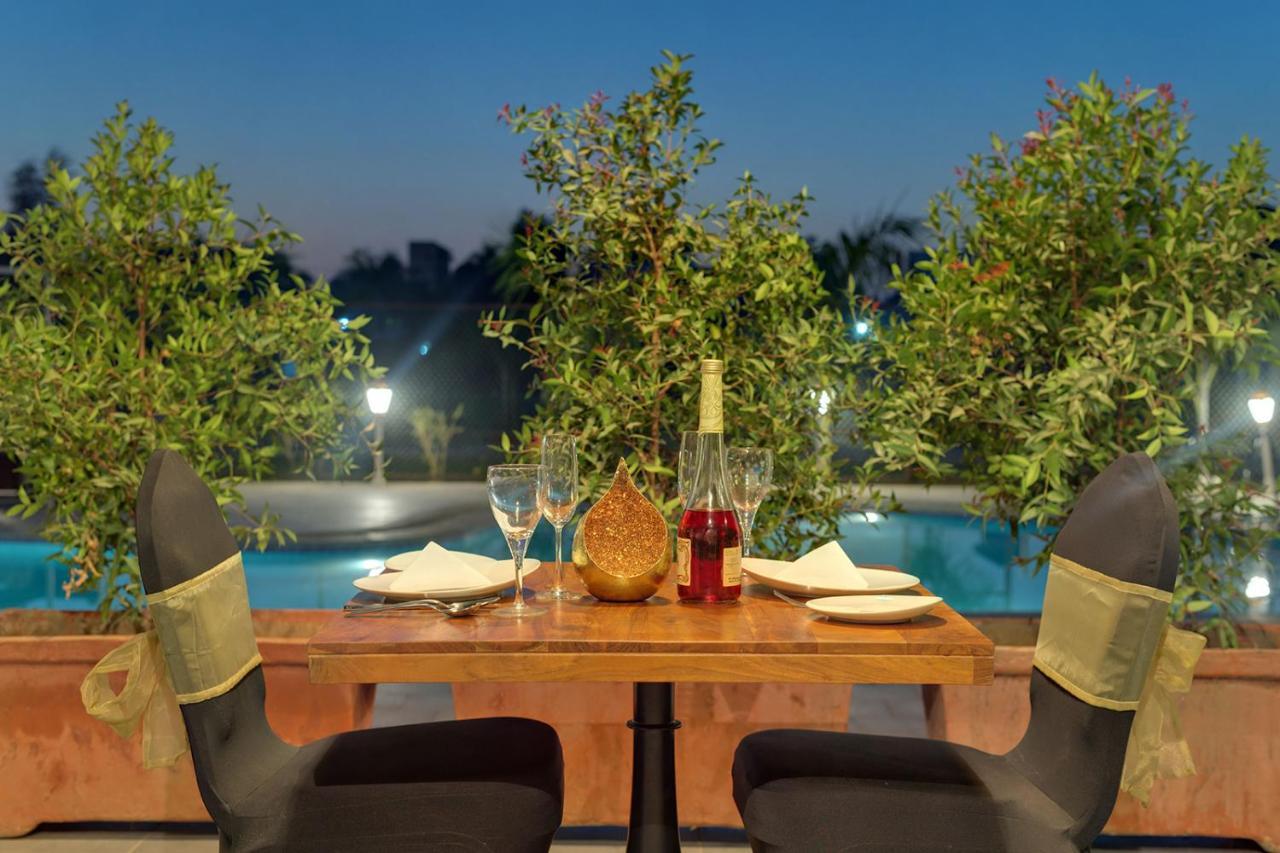 Viola Beacon Resort, Lonavala Kültér fotó