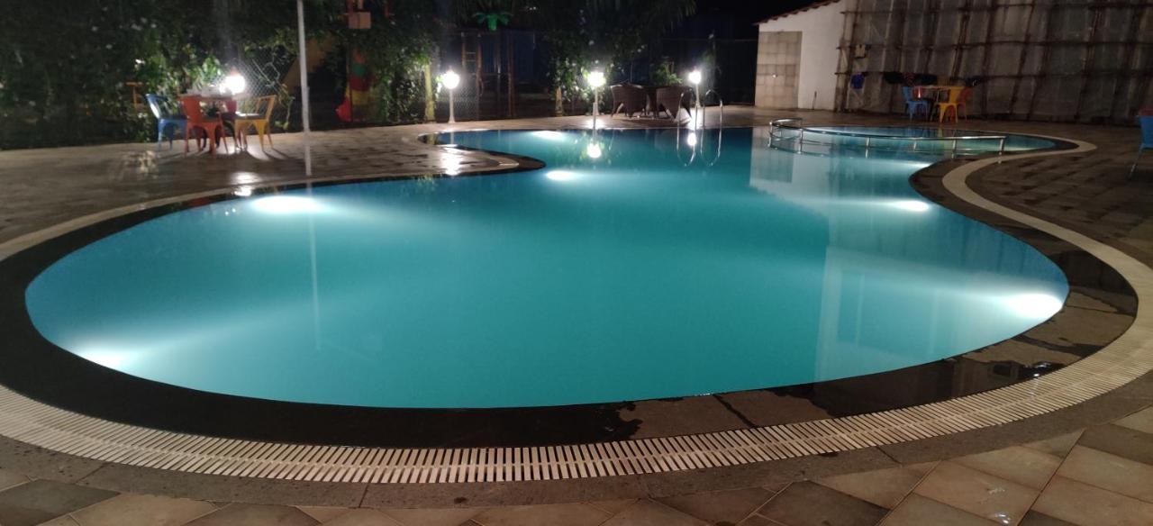 Viola Beacon Resort, Lonavala Kültér fotó