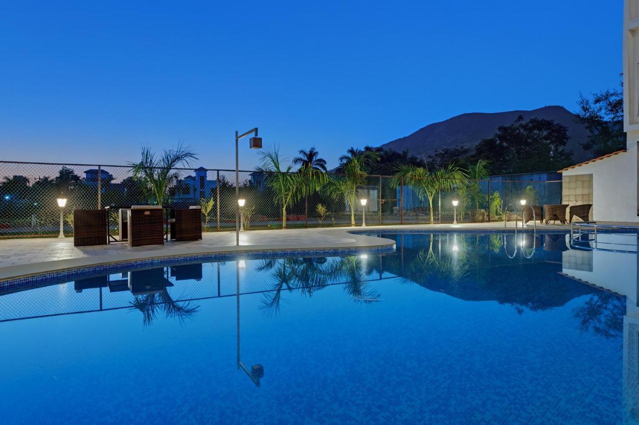 Viola Beacon Resort, Lonavala Kültér fotó